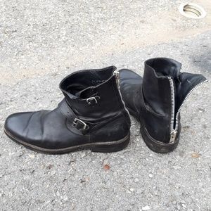 Vintage Frye leather ankle Boots